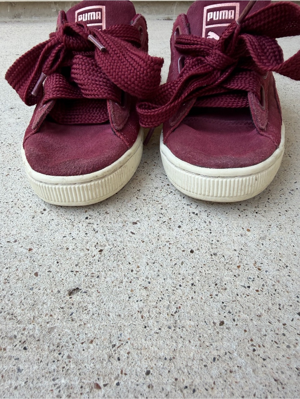 Puma Suede Heart Quilted Burgundy Ribbon Lace Sneakers Womens Size 10 - Picture 4 of 11